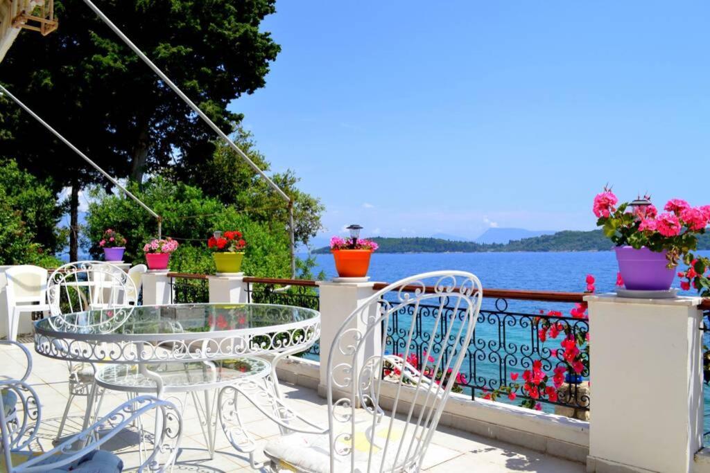 Villa Violeta Lefkada Nydri Buitenkant foto